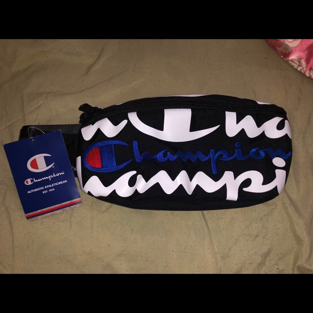 Champion Logo fanny pack